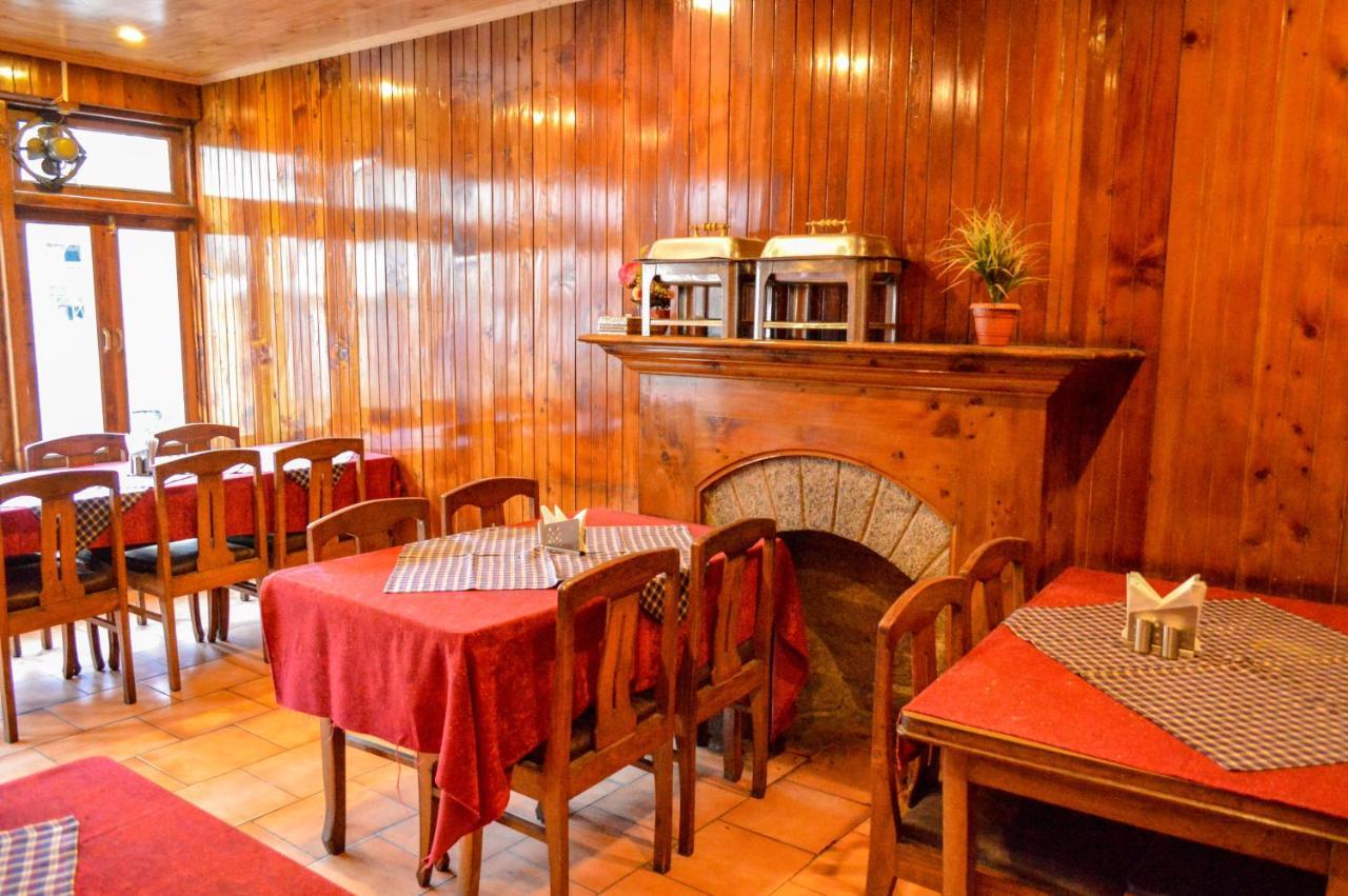 Hotel Pine Grove-Mall Road Manāli Eksteriør bilde